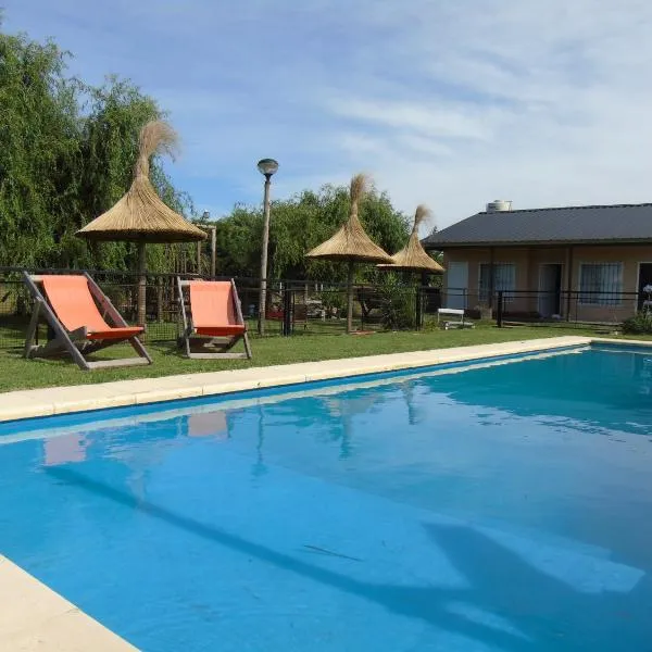 Aitue Bungalows, hotell i Gualeguaychú