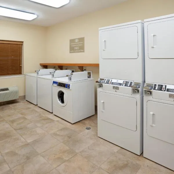 Candlewood Victoria by IHG, hôtel à Victoria