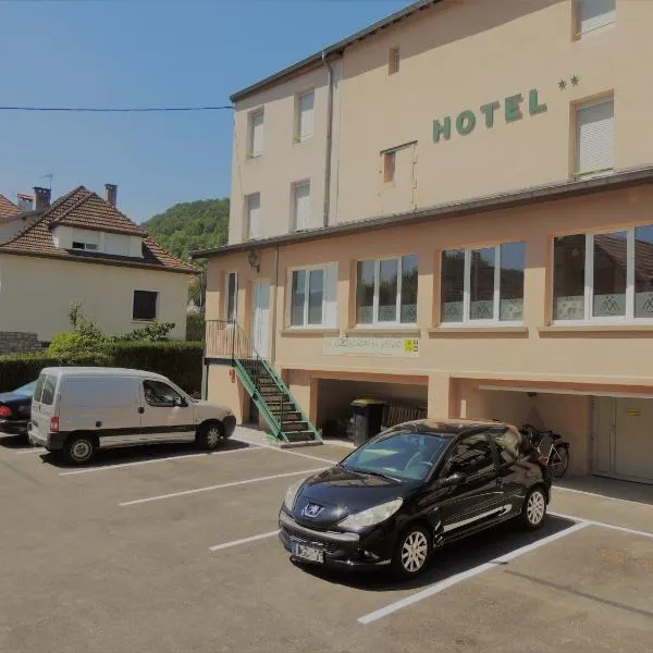 Hôtel de La Vallée, hotel v destinaci Ornans