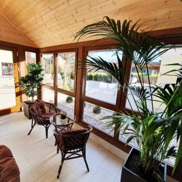 Ferienhaus zur alten Gärtnerei, hotel v destinaci Kirchberg am Wechsel