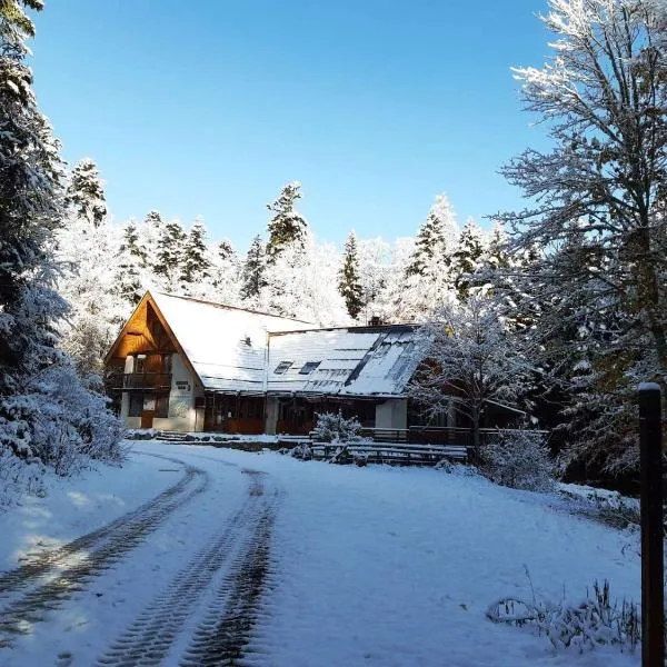 Choranche에 위치한 호텔 Auberge Refuge de Roybon