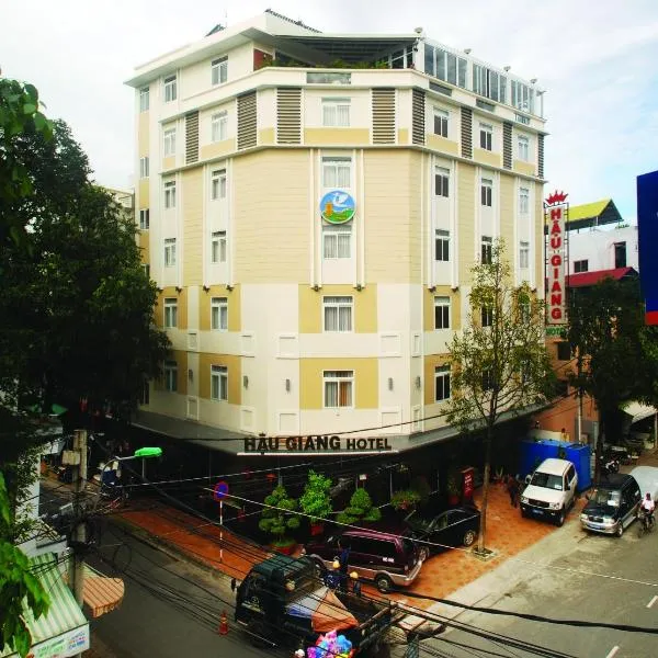 Hau Giang Hotel, hotel u gradu Kan To