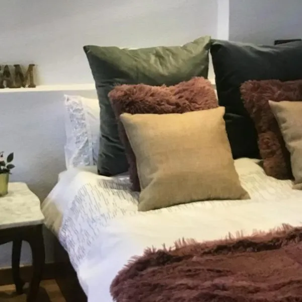 Apartamento with Jacuzzi & sea view, hotel in Alicante