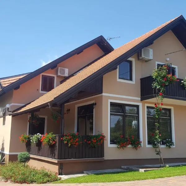 Guest Accommodation Marko Kesić, hotel in Grabovac