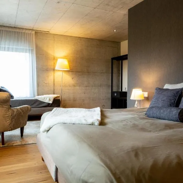 Hotel de l’Ours Preles, hotel v destinaci Prêles