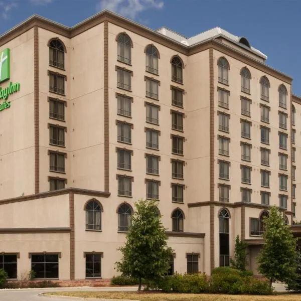 Holiday Inn & Suites Mississauga West - Meadowvale, an IHG Hotel, hotel in Georgetown