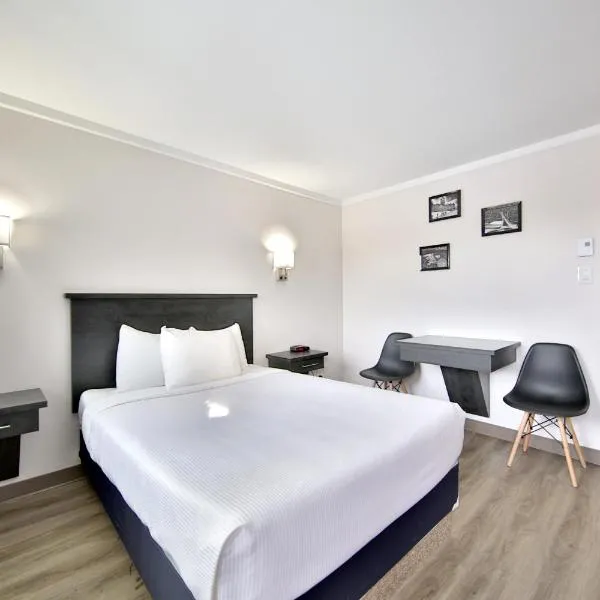 Motel Newstar Laval, hotell i Laval
