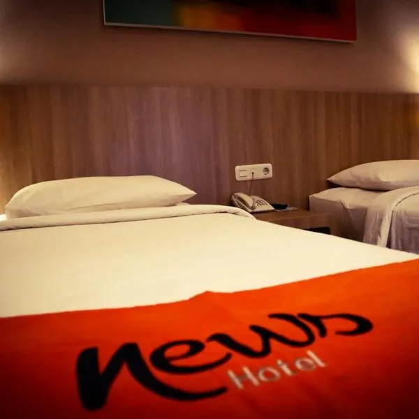 News Hotel Waru Sidoarjo, hotel v destinaci Waru