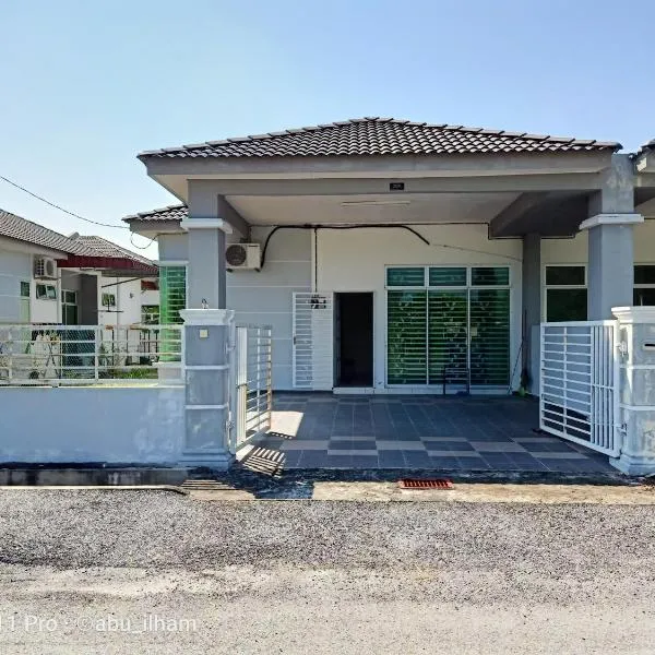 Ilham Imani Homestay, hotel in Kampong Padang Bungor