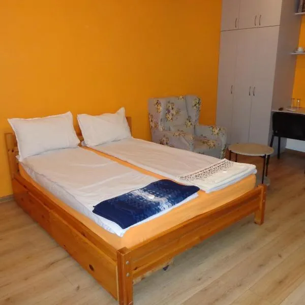 Apartment Moni, hotel in Veliko Tŭrnovo