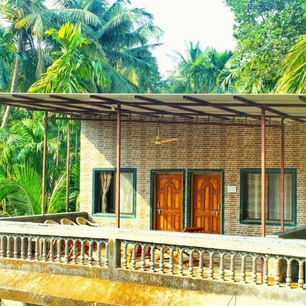 Bharja Inn, Kelshi、ラトナギリのホテル