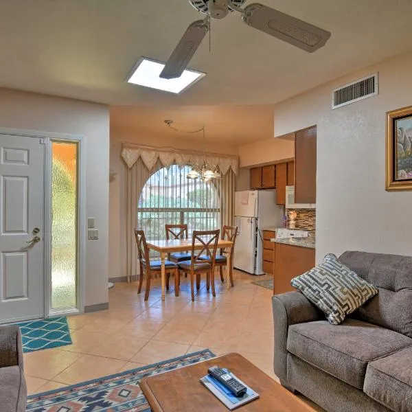 Green Valley Townhome with Resort Amenities!, hotel in Green Valley