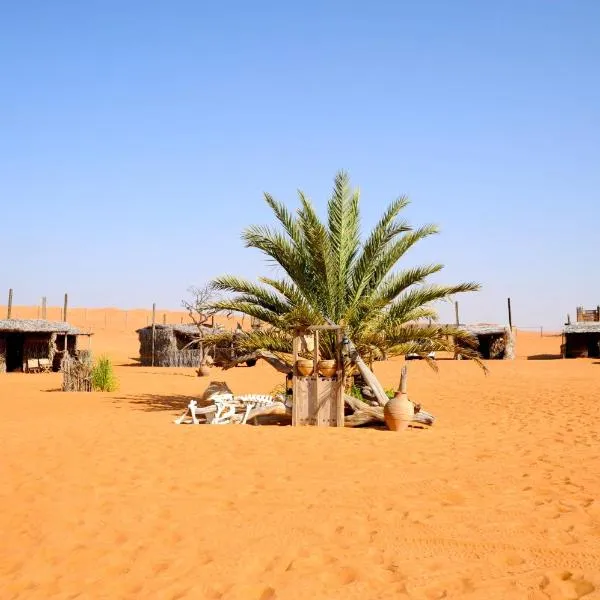 Nomadic Desert Camp, hotell i Al Wāşil