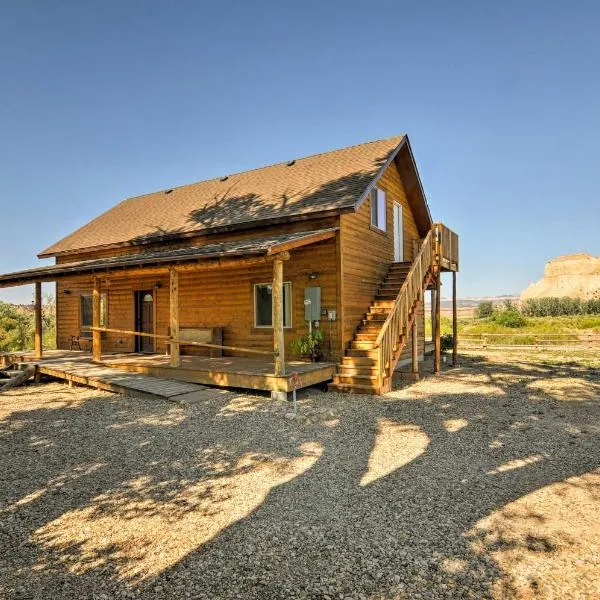 Cozy Henrieville Cabin 18 Mi to Bryce Canyon NP!, hotel in Henrieville