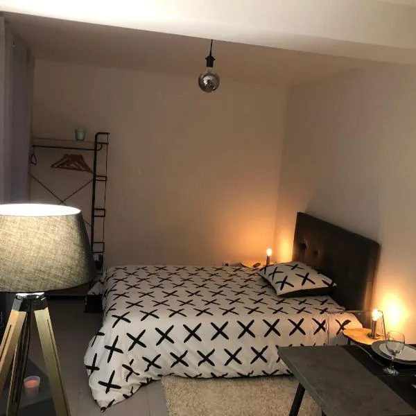Studio 104, hotel v destinácii Mantes-la-Jolie