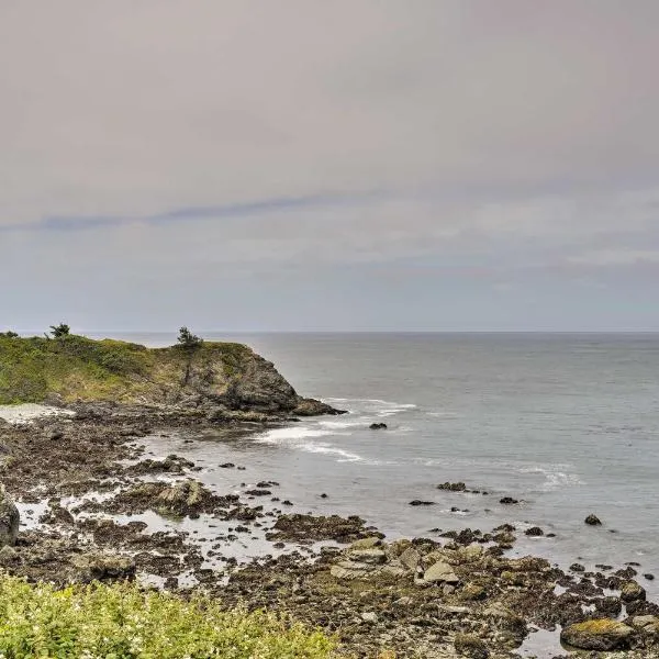 Brookings Vacation Rental Studio - Walk to Town!, hotel in Brookings