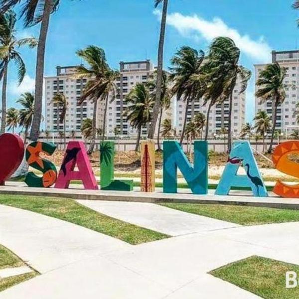 SALINAS PARK RESORT
