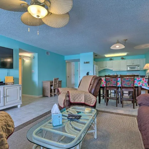 Orange Beach Resort Condo with Pool - Walk to Beach!, hotel in Orange Beach