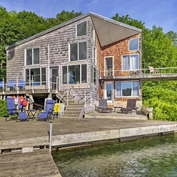 Waterfront DeRuyter Home with Private Dock!, hotel in New Woodstock