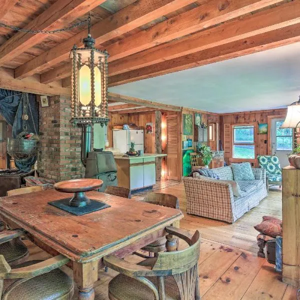 Berkshire Riverfront Ski Cabin Close to Hiking!, Hotel in Mill River