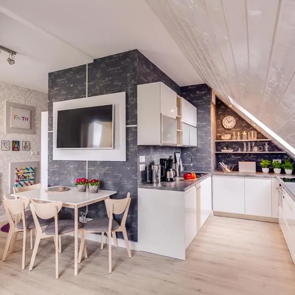 Apartament Agnes blisko Term Cieplice, khách sạn ở Jelenia Góra