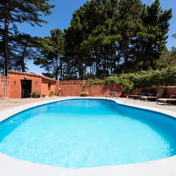 Villa Rural EL Poleo D&R con Piscina Climatizada Privada y Solárium, hotel v destinaci Pico de Viento