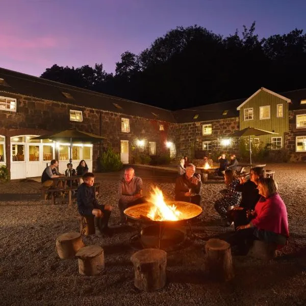 Comrie Croft, hotel in Monzie