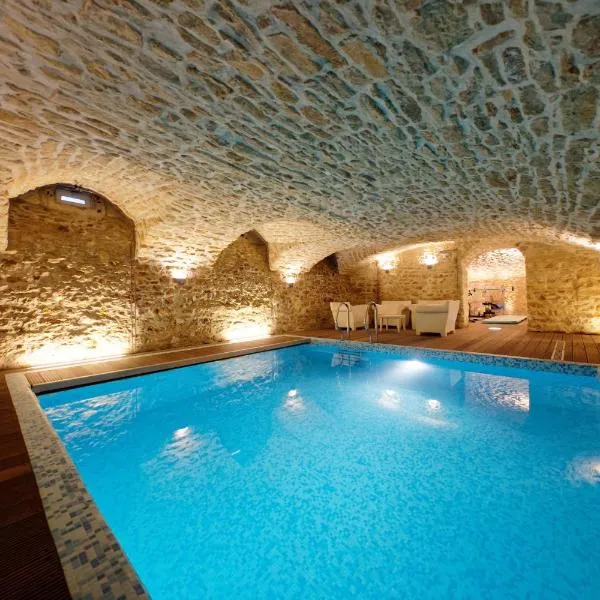 L'HOTEL PARTICULIER - LE MANS, hôtel au Mans