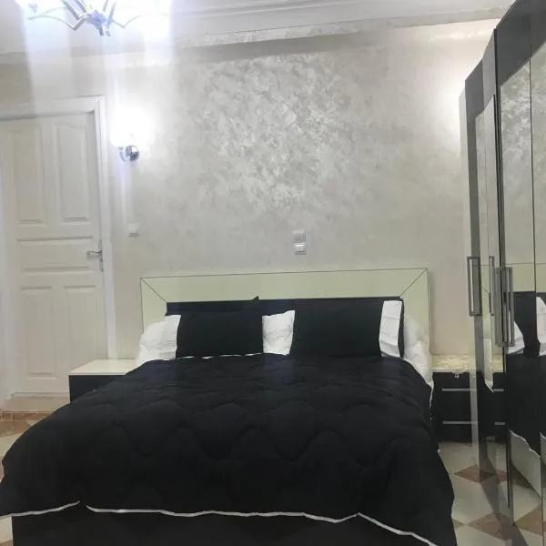 Super appartement de luxe T4 a la ville de Bejaia, hotel in Bejaïa