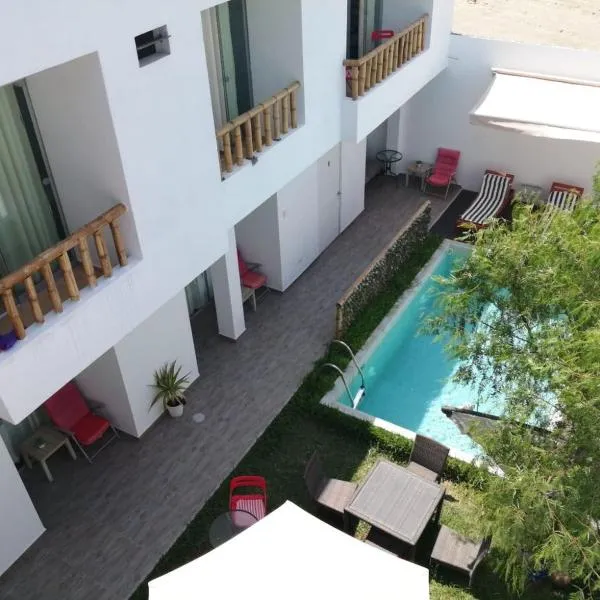Paracas Guest House, hotel in Paracas