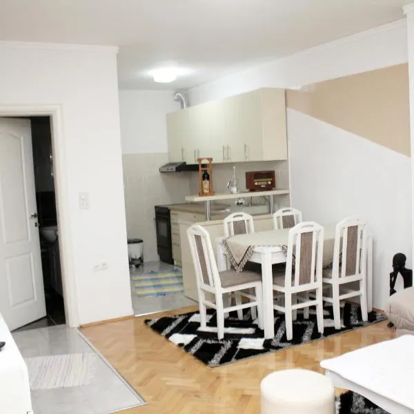 Apartman Bulevar 1, hótel í Brčko