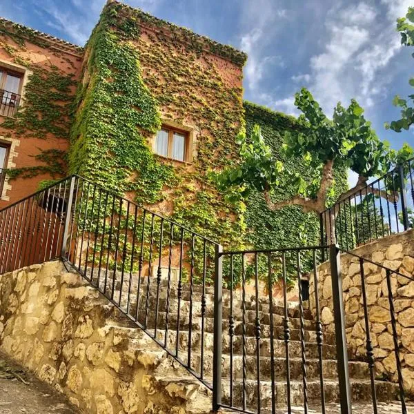 Molí Fariner Casa Rural, hotel in Carrícola