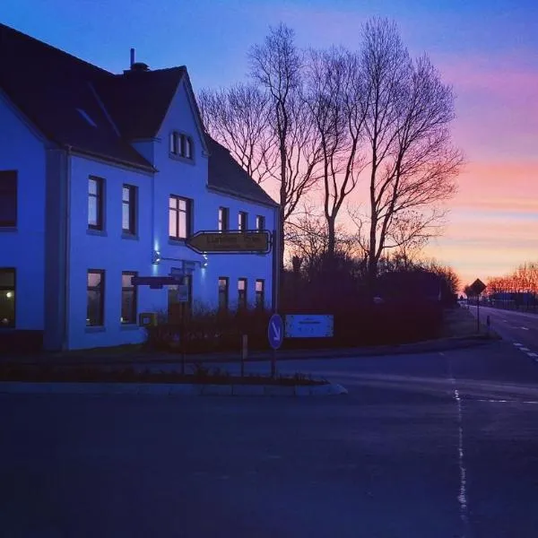 Ahoi, hotel in Borsthusen