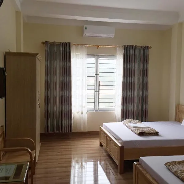 Việt Dũng Motel, hotel v destinaci Ha Long