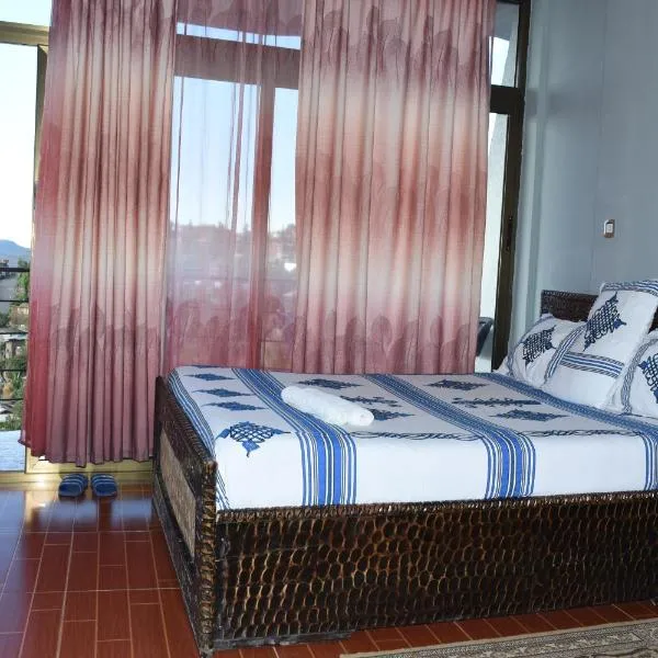 Blue Nile Guest House, מלון בלליבלה