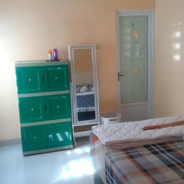 Homestay / Guest House Dekat Malioboro, מלון ביוגיאקרטה