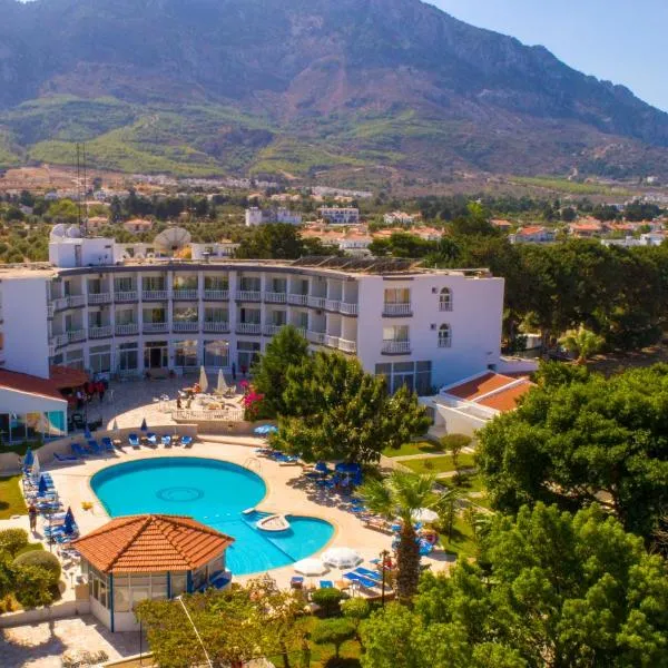 Hotel Sempati: Girne'de bir otel