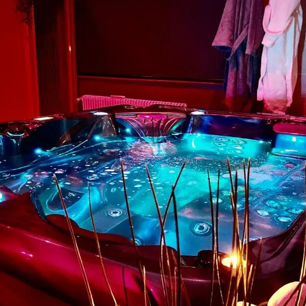 Suite avec Jacuzzi et Sauna Privée, hotel in Évreux