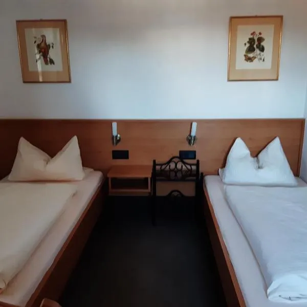 Pension Benedikt, hotel v destinaci Aschau am Inn