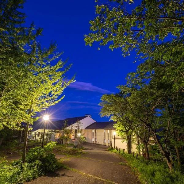 Lake View Inawashiro, hotel in Bandai