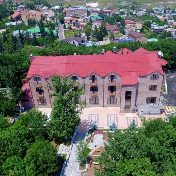 Alpina Resort by Stellar Hotels, Tsaghkadzor, hotel v destinaci Cachkadzor