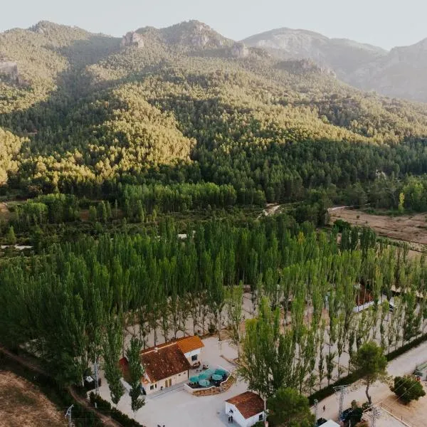 Complejo Rural Rio Tus, hotel v destinácii Yeste
