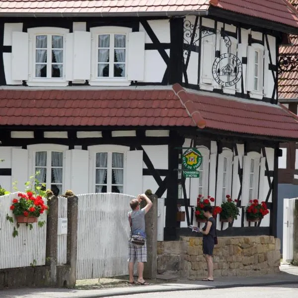 Gîtes et chambres d'hôtes Maison Ungerer، فندق في Kuhlendorf