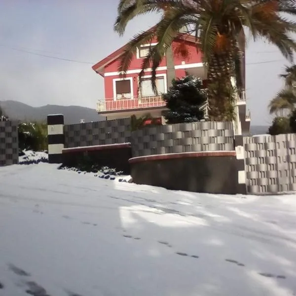 Villa Royal Etna Stars, hotel em Zafferana Etnea