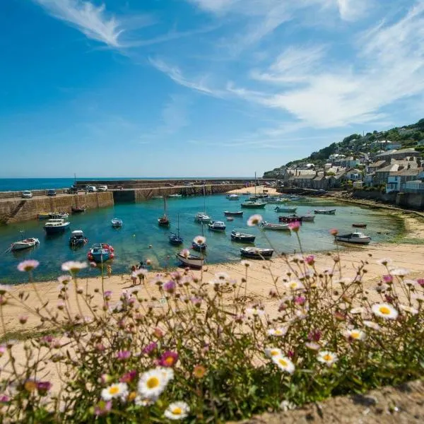 Honeysuckle Cottage by The Sea, hotel v destinácii Mousehole