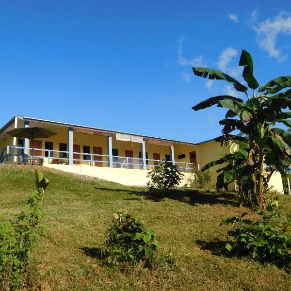 Hostal Casa Las Lajas, hotel v destinaci Las Lajas