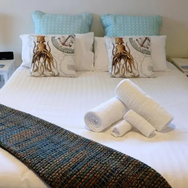 THE TIN SHED Couples accommodation at Bay of Fires, hotel v destinaci Binalong Bay