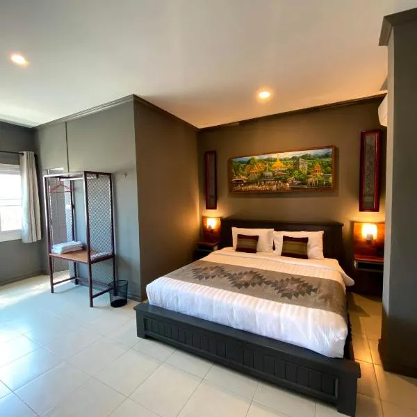 Patuxay Place, khách sạn ở Viêng Chăn