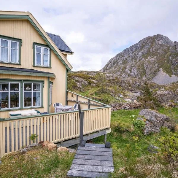 Sea-view house in Sund, hotel in Sund