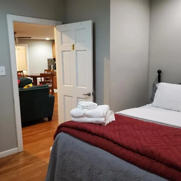 Cozy Retreat on Atlantic Ave, hotel em Brooklyn